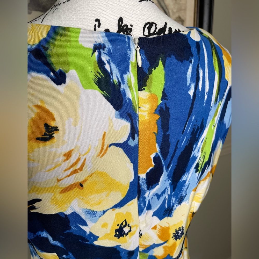 Perceptions Dress - Picture 4 of 7